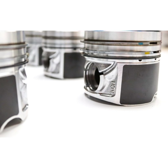 Set of Pistons for Audi A4, A5, A6, A7, A8, Q5 & Q7 3.0 TDi