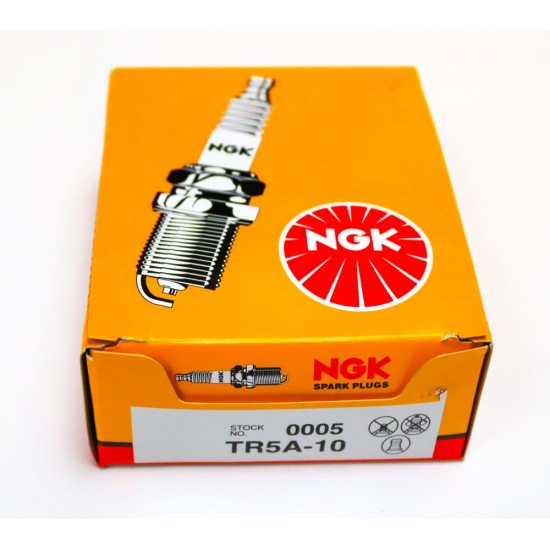 Set of 8 NGK Spark Plugs for Ford Escort, Focus & Mondeo 1.6, 1.8 & 2.0 16v Zetec