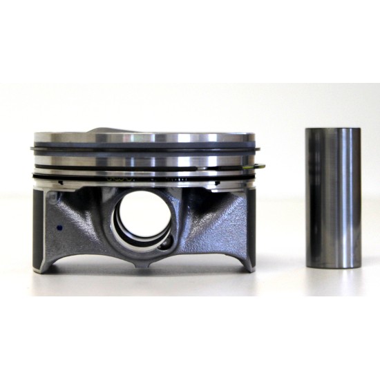 Piston with rings to fit Volvo S60, S80, V60, V70 & XC60 B4204T7 1999cc Piston with rings