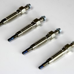 Set of 4 Glow Plugs for Proton Wira 2.0 D / TD 4D68