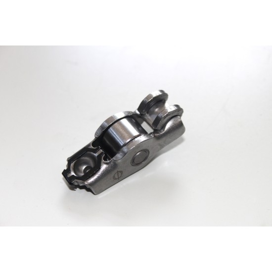 Vauxhall / Opel Vivaro 2.0 F4R 16v Petrol rocker arm